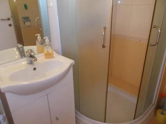 דירה Sunce - One Bedroom With Terrace And Sea View מורטר